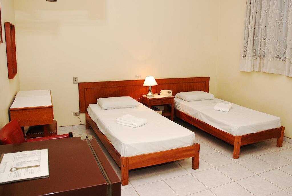 Hotel Itamarati เซาโจเซ โด รีโอเปรโต ภายนอก รูปภาพ